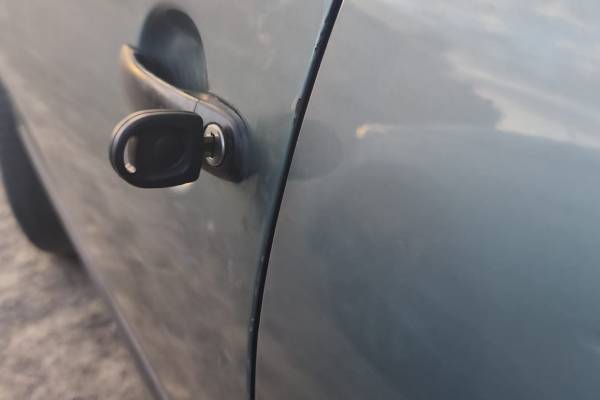 Generación de llave nueva por pérdida total en un Seat Ibiza en Almería