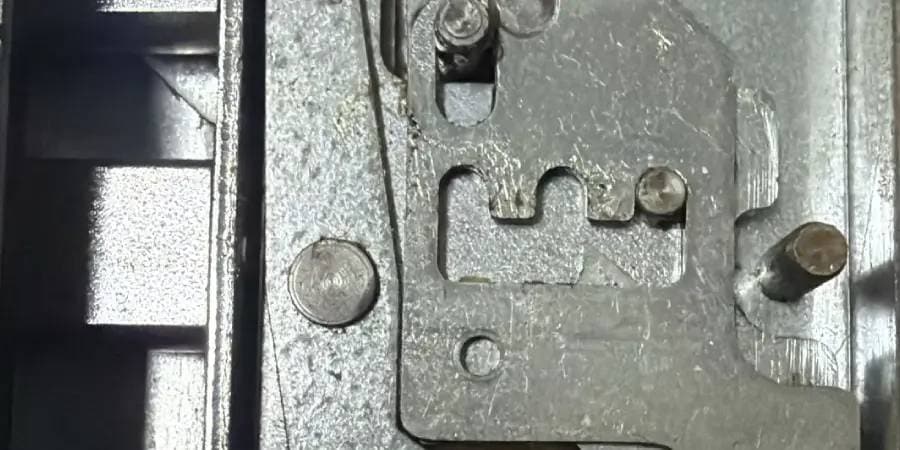 Conversión de cerradura de gorjas a perfil europeo en El Ejido