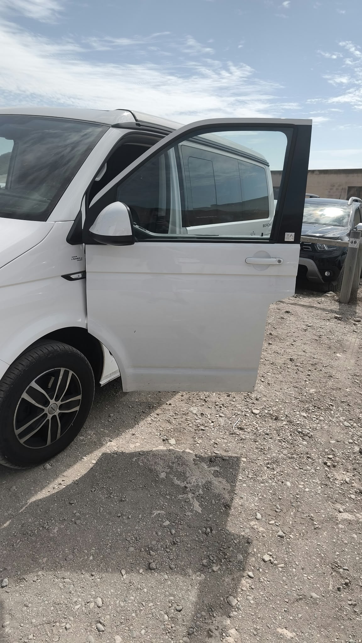 Apertura de coche realizada por Cerralmería en Almería, sin dañar la cerradura