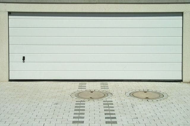 Problemas comunes de puertas de garaje que no cierran o abren
